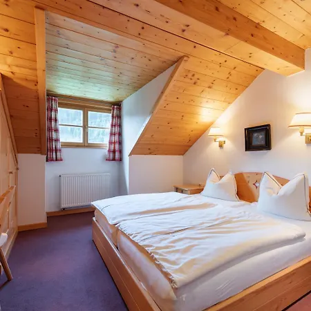 Windegg Apartment *