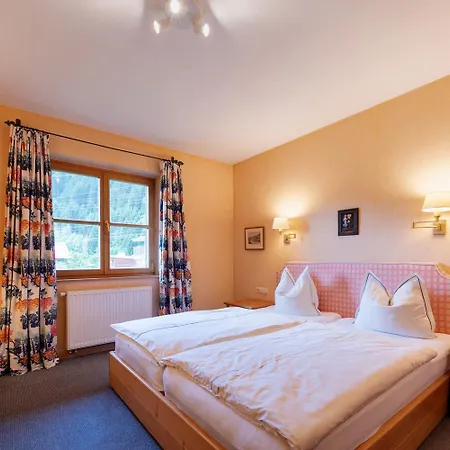 Windegg Apartment *